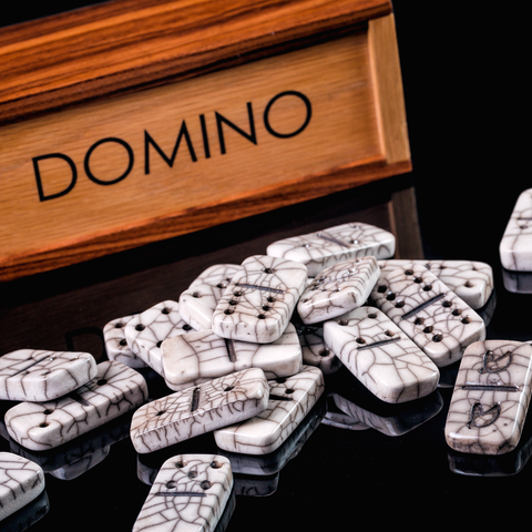 Domino